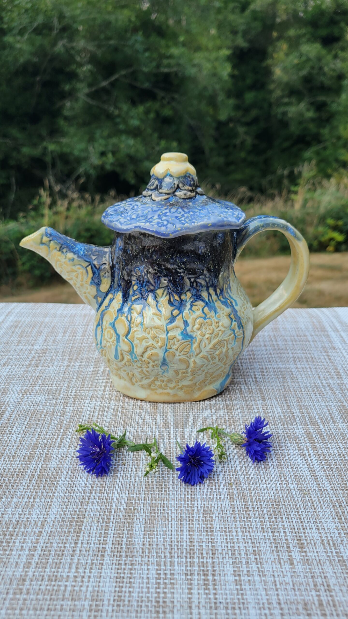 Blueberries & Cream Teapot